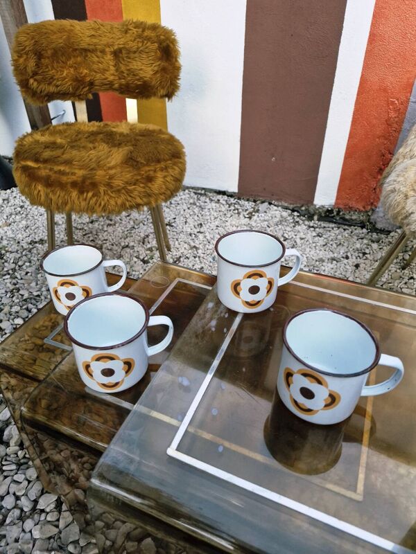 Set 3 Chaises Moumoutes 2 Pelfran, 1 Tonneau 1960-1970