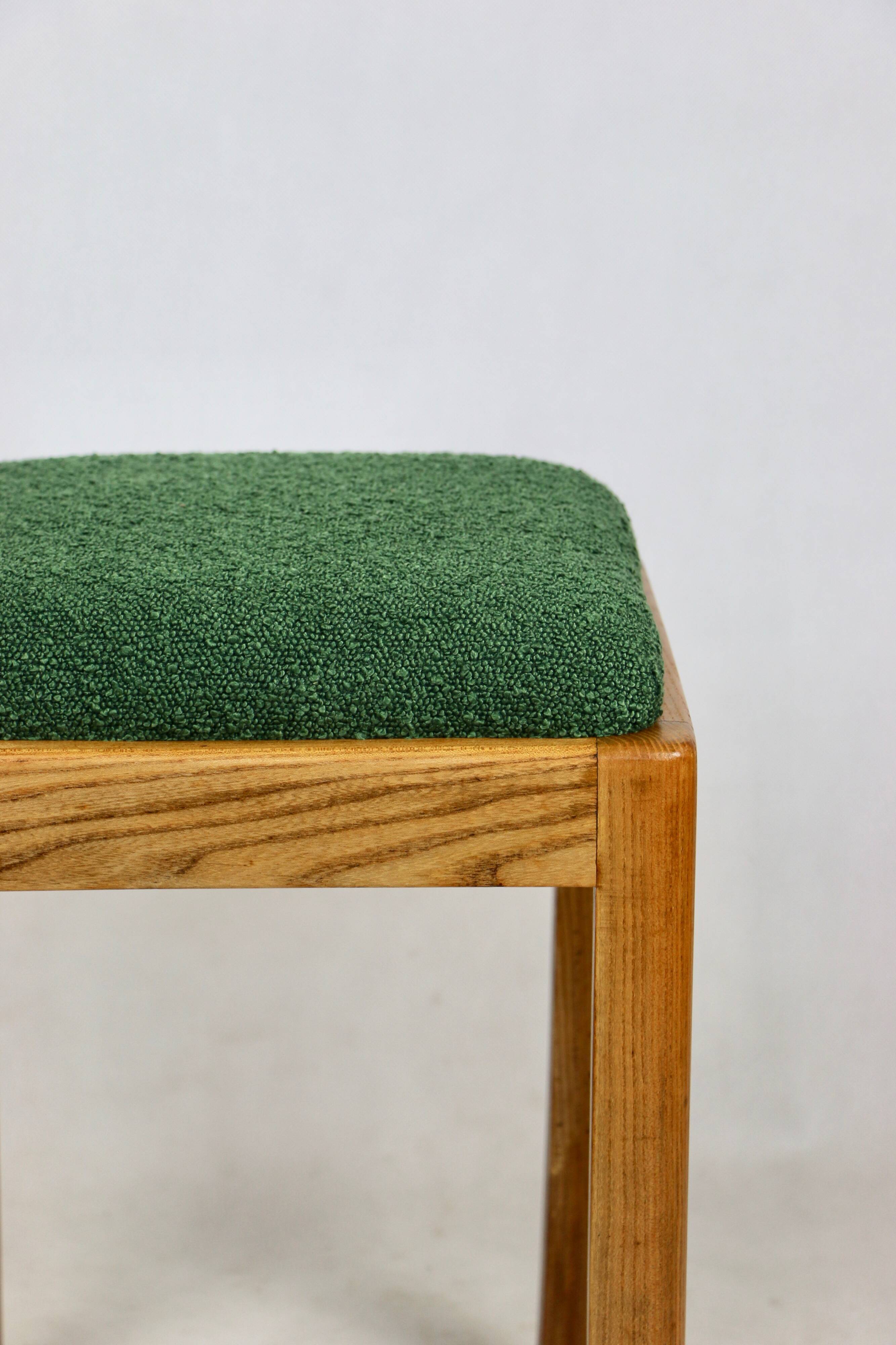 Tabouret bouclé vert