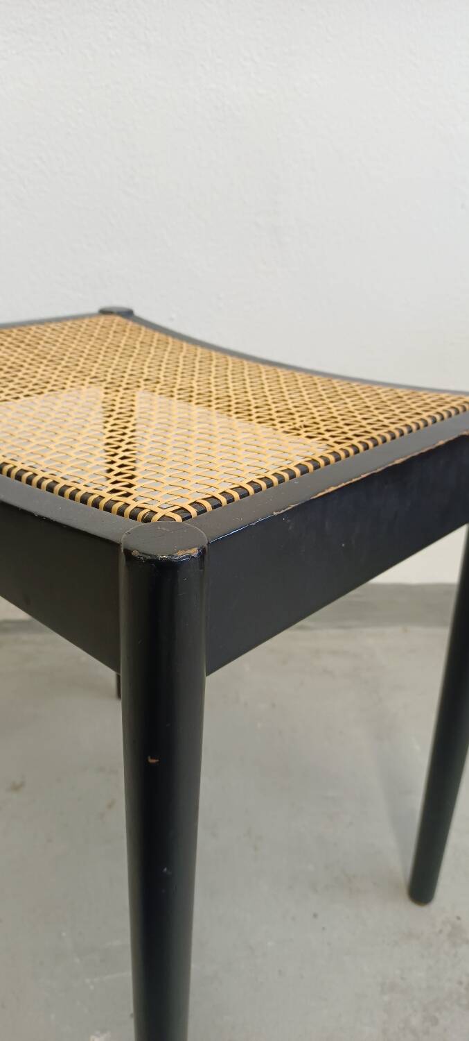 Cane stool,
