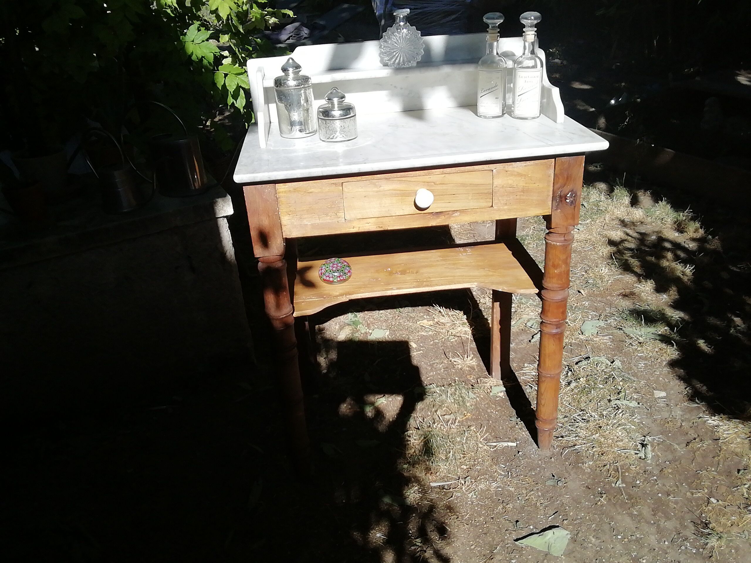 Marble and pine dressing table