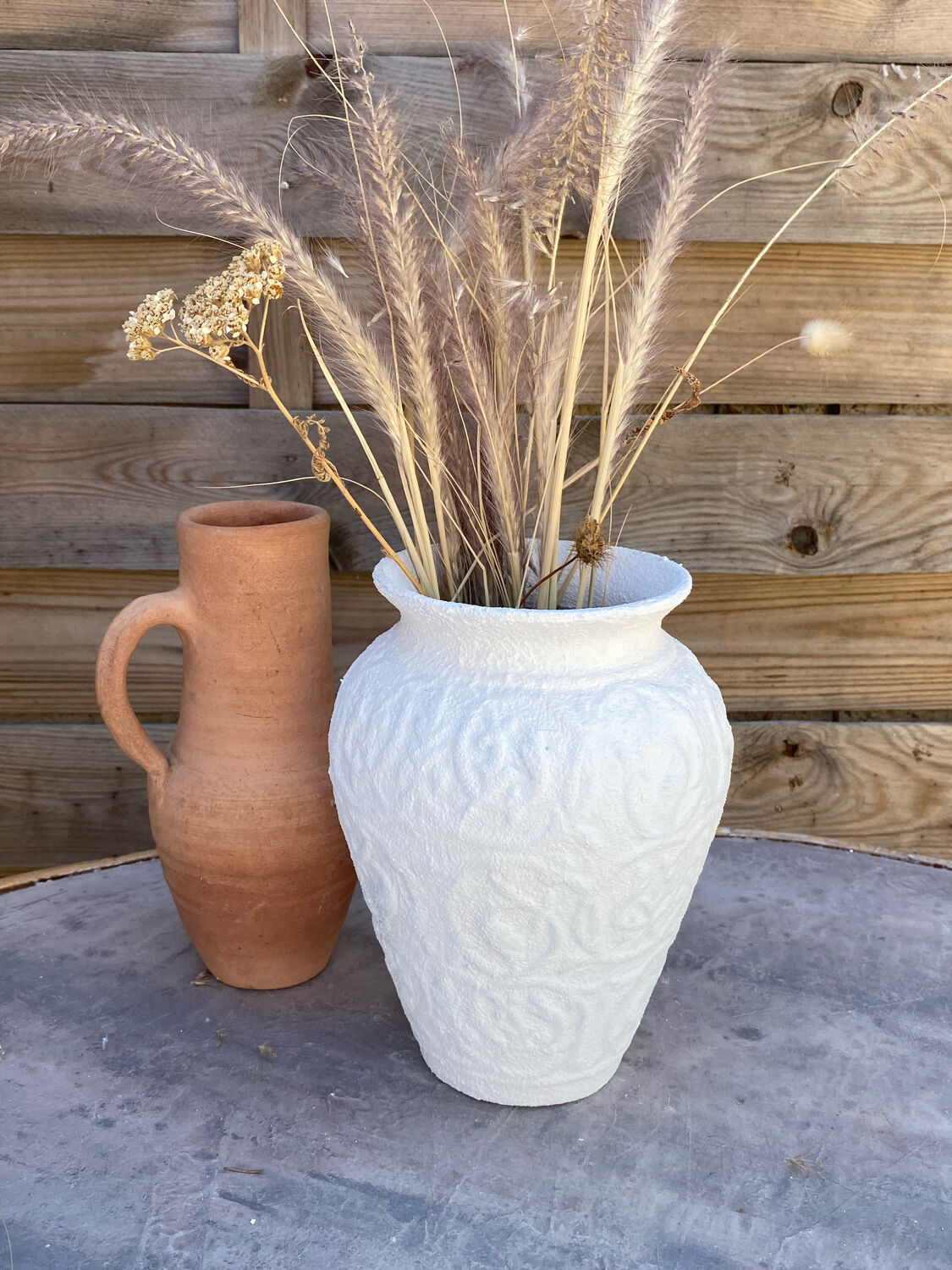 Vase blanc texturé