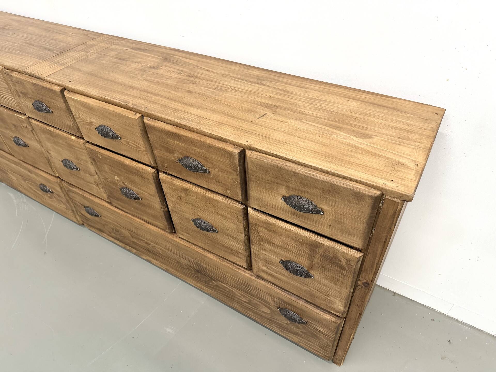 Large Pine Workshop Furniture with Drawers