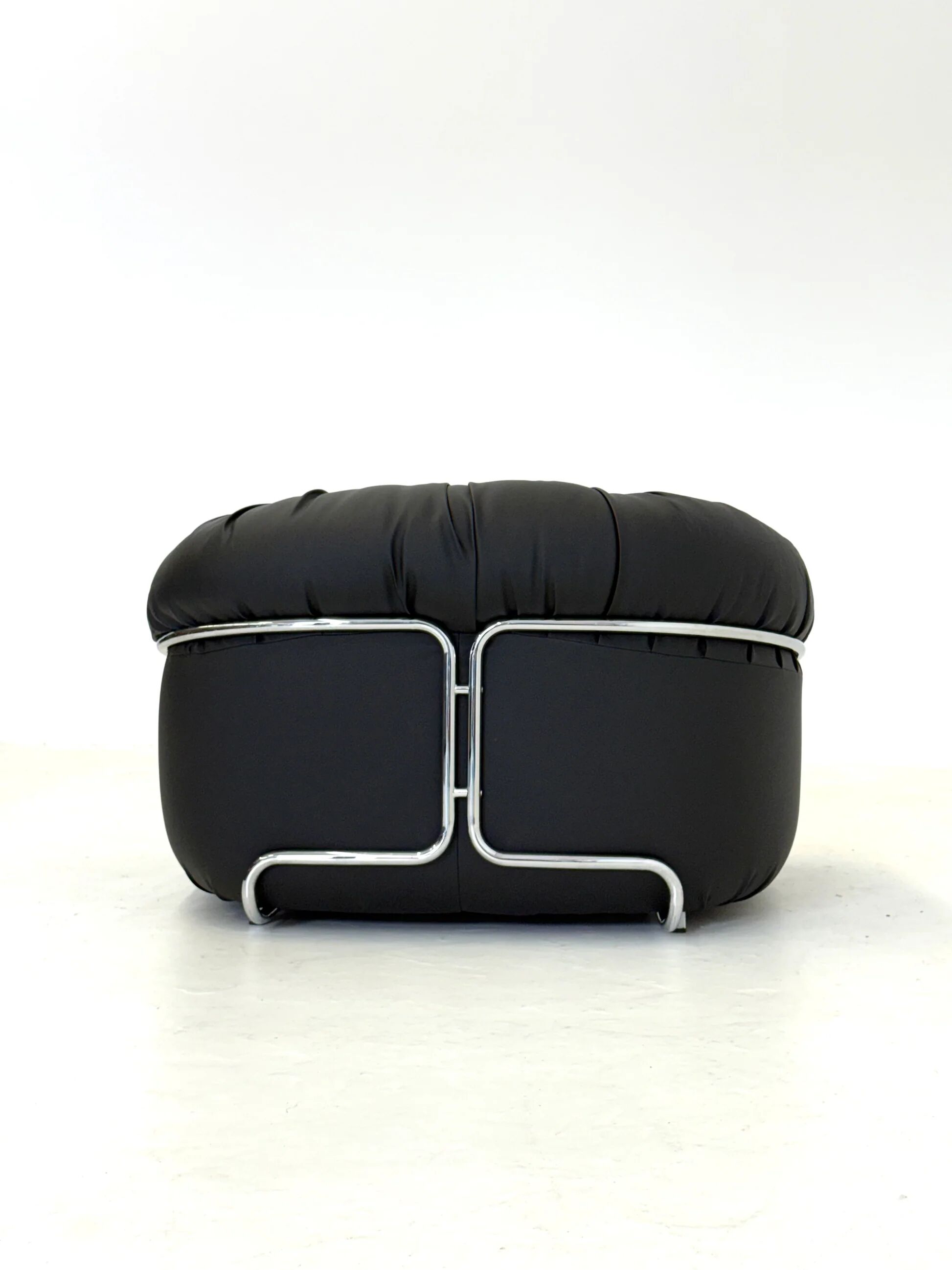 Italian Space Age armchairs in black