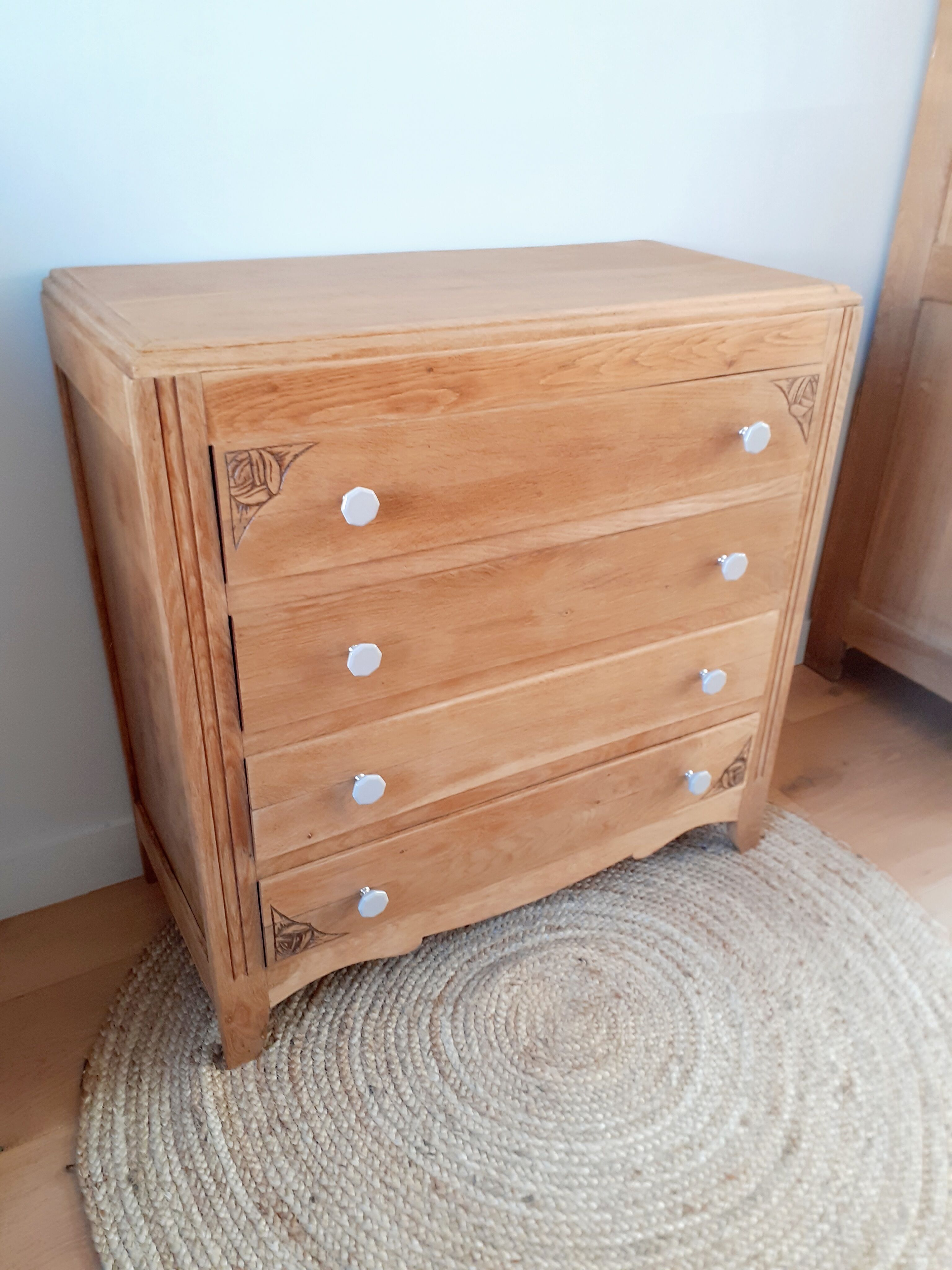 Oak and porcelain chest of drawers
