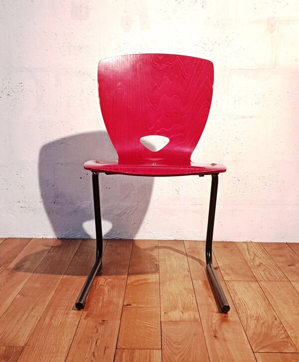 Chaise de cantine vintage