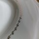 12 flat plates in SFP porcelain - White and Gold