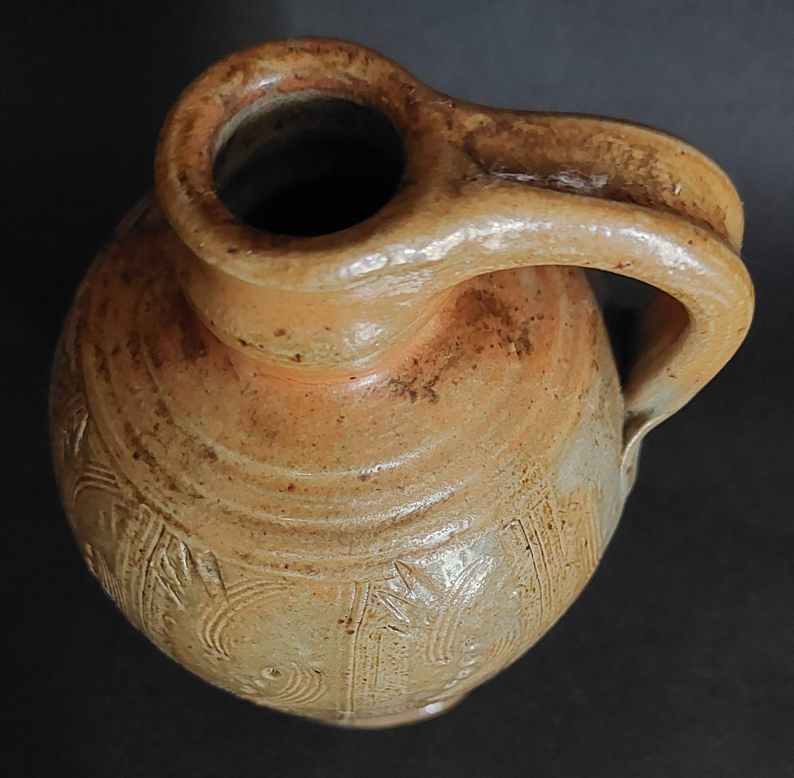 20th century stoneware carafe, salt stoneware, Perrine Léger, the workshop of the upper Gard