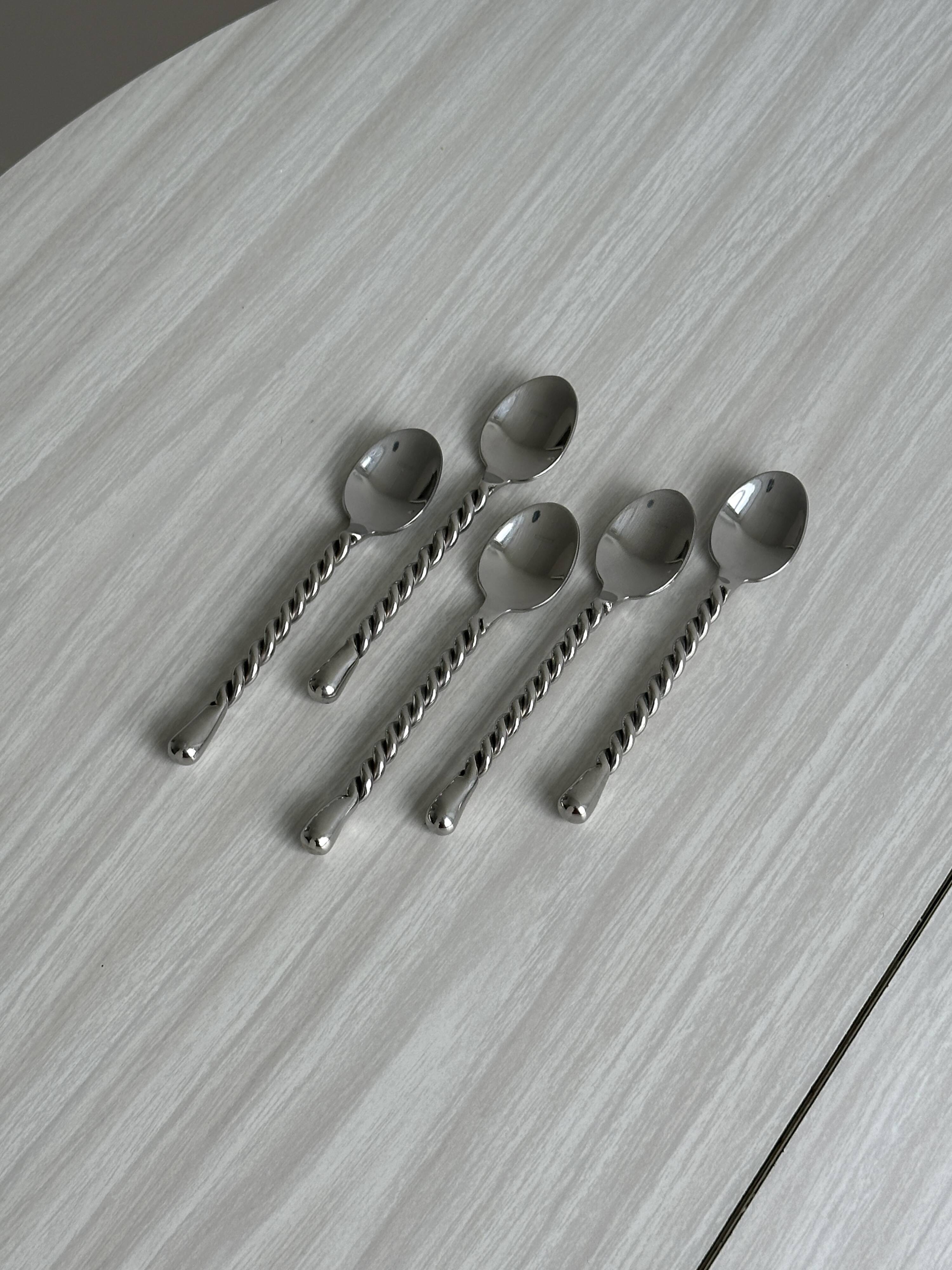 5 small twisted silver metal teaspoons