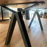 Design Linteloo dining table by Marc de Bie