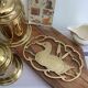 Golden table mat