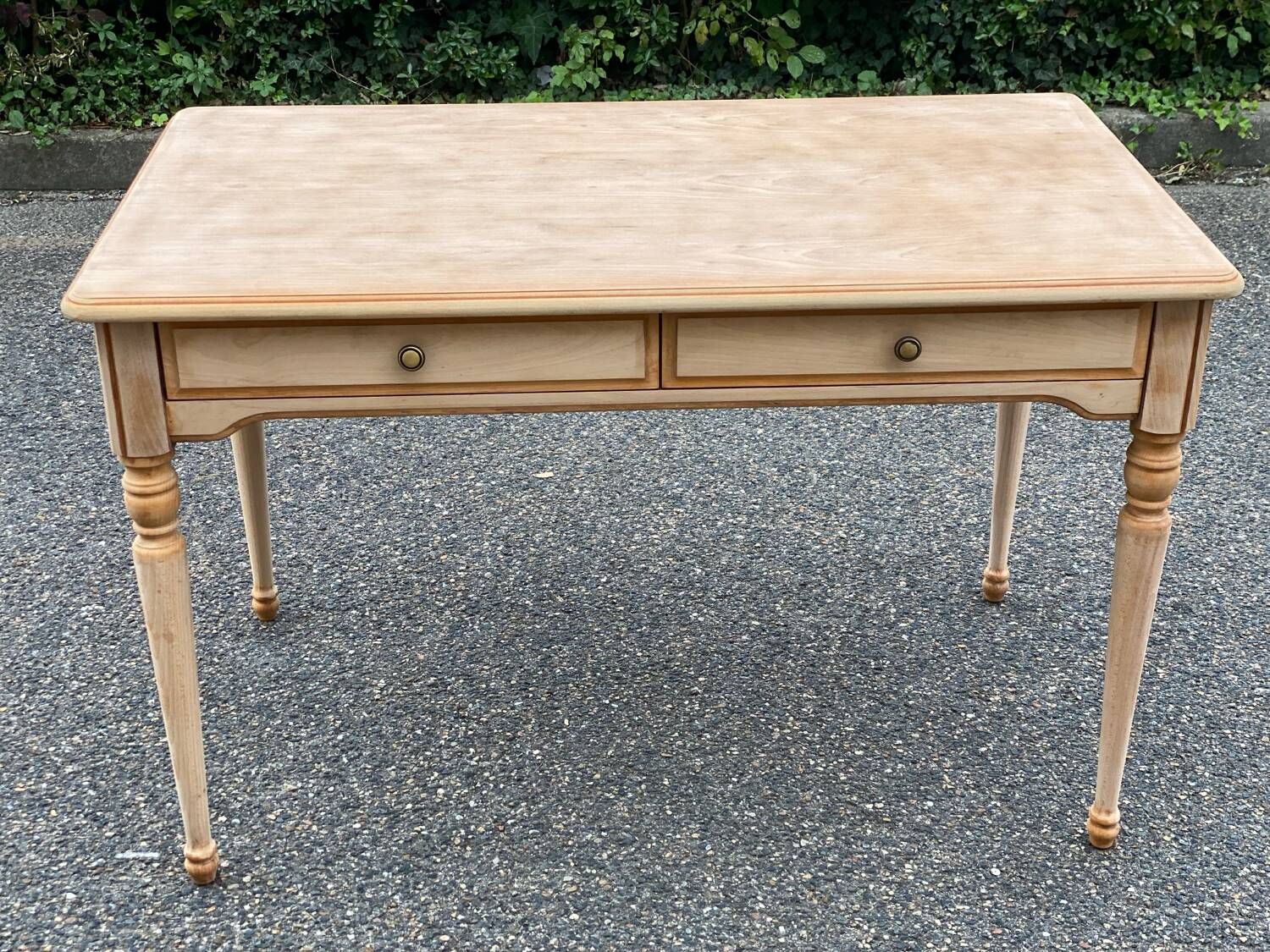 Louis XVI style presidential desk renovated in raw wood 120cm