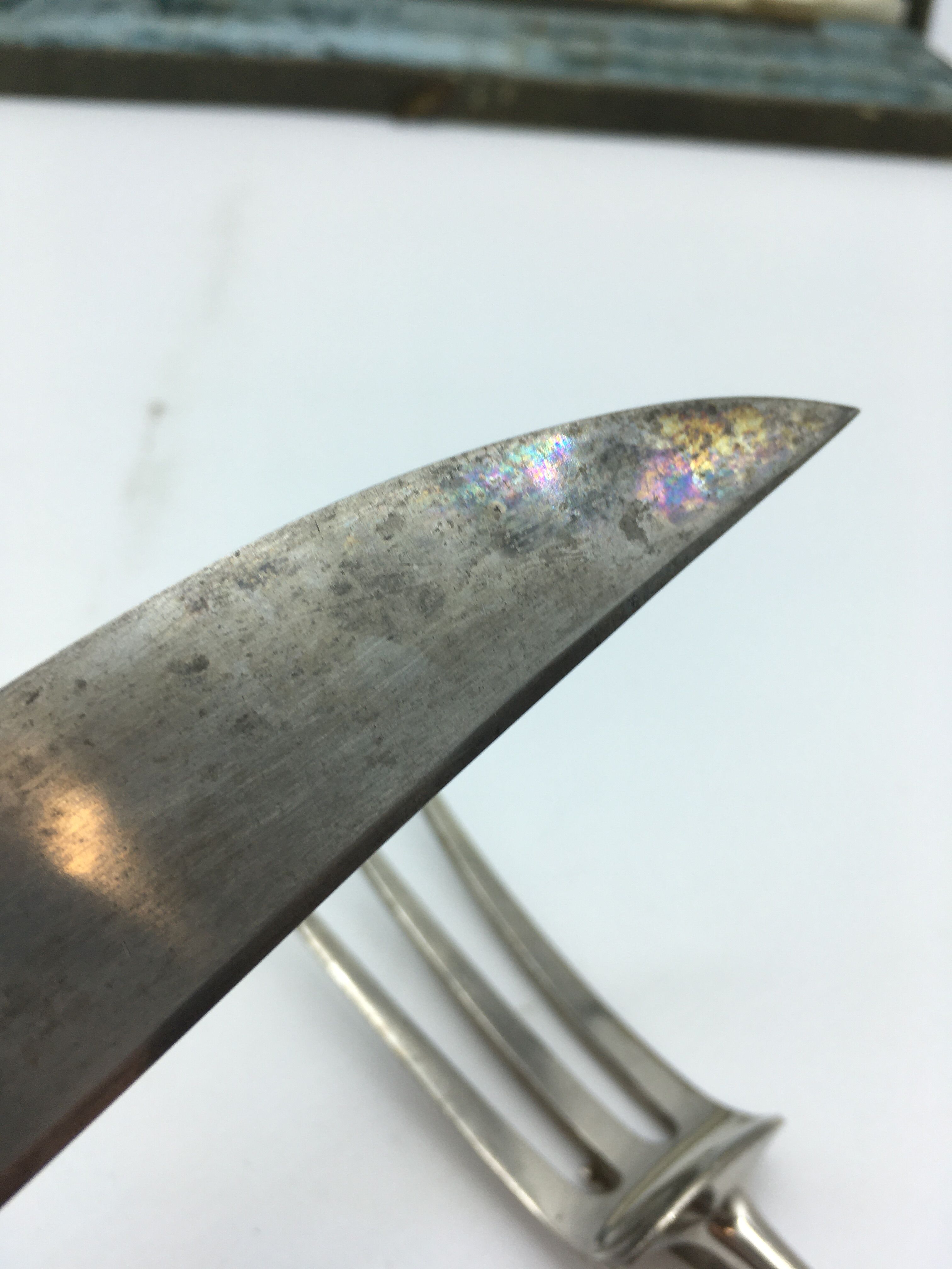 Box of cutlery with leg / roast silver filled.