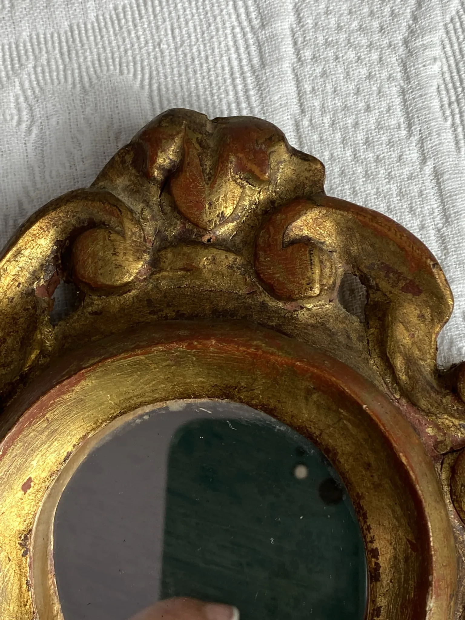 Miroir en bois sculpté de style rococo