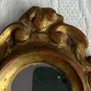 Miroir en bois sculpté de style rococo