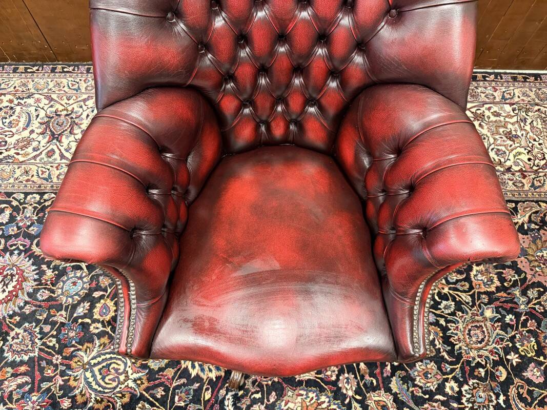 English Springvale Chesterfield Office Chair Oxlbood