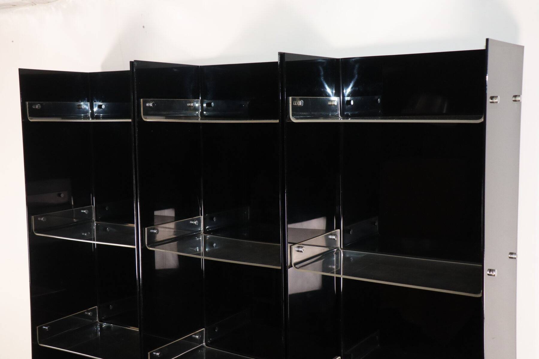 Vintage Space Age bookshelf in black and clear plexiglass – 1970