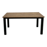 Solid oak dining table from the 70s with metal legs