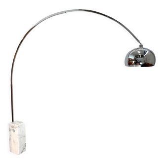 Design arc floorlamp with marble base