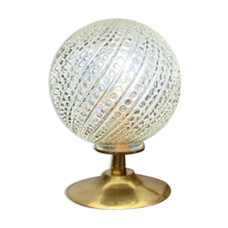 Pearl glass globe lamp