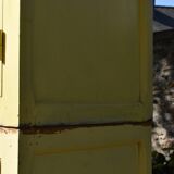 Armoire ancienne buffet jaune vintage parisien