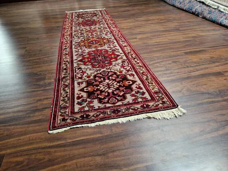 Vintage Anatolian rug 80x280 cm – hand-knotted, wool on cotton, 1970s