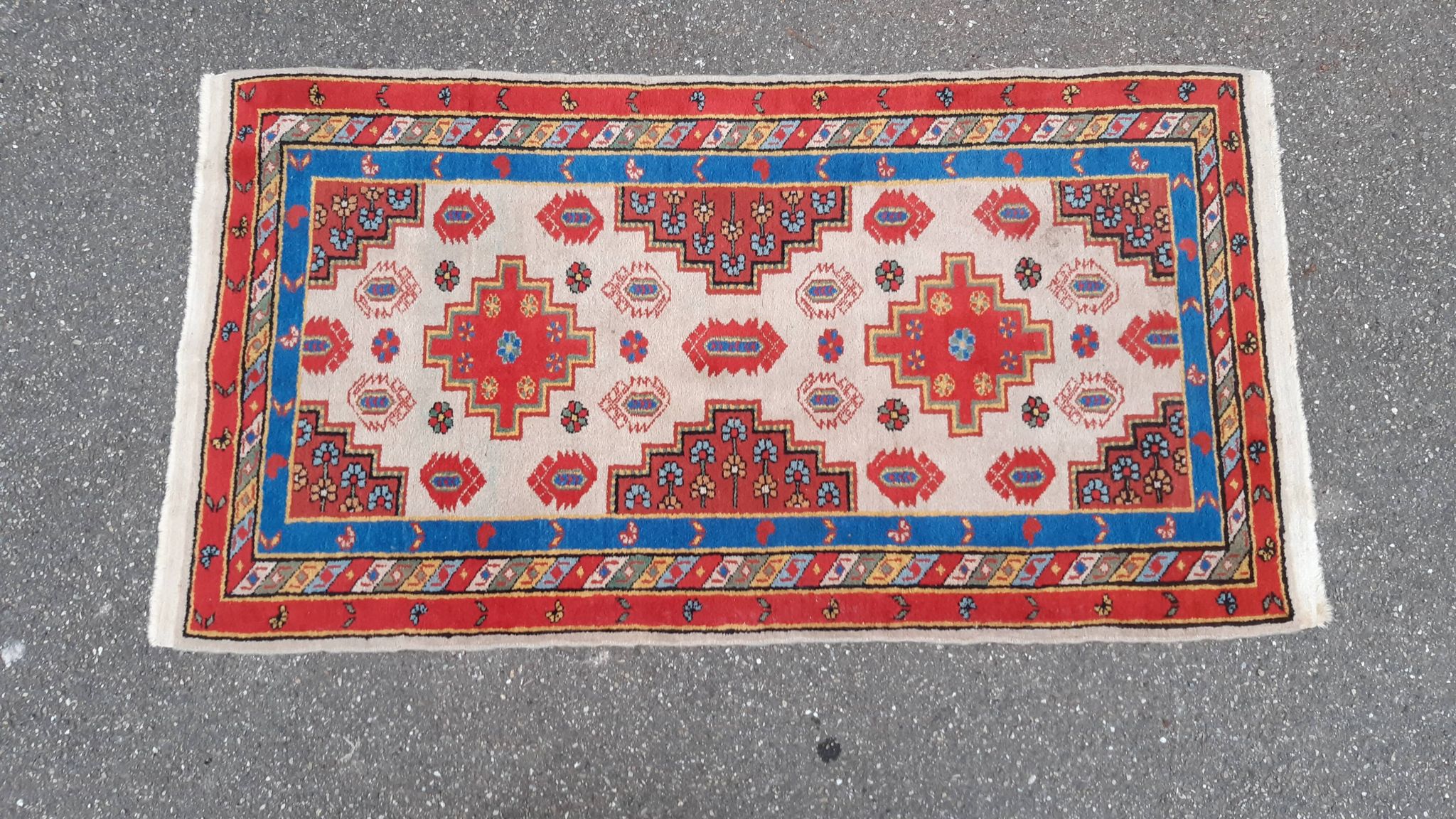 Old oriental carpet 154x82