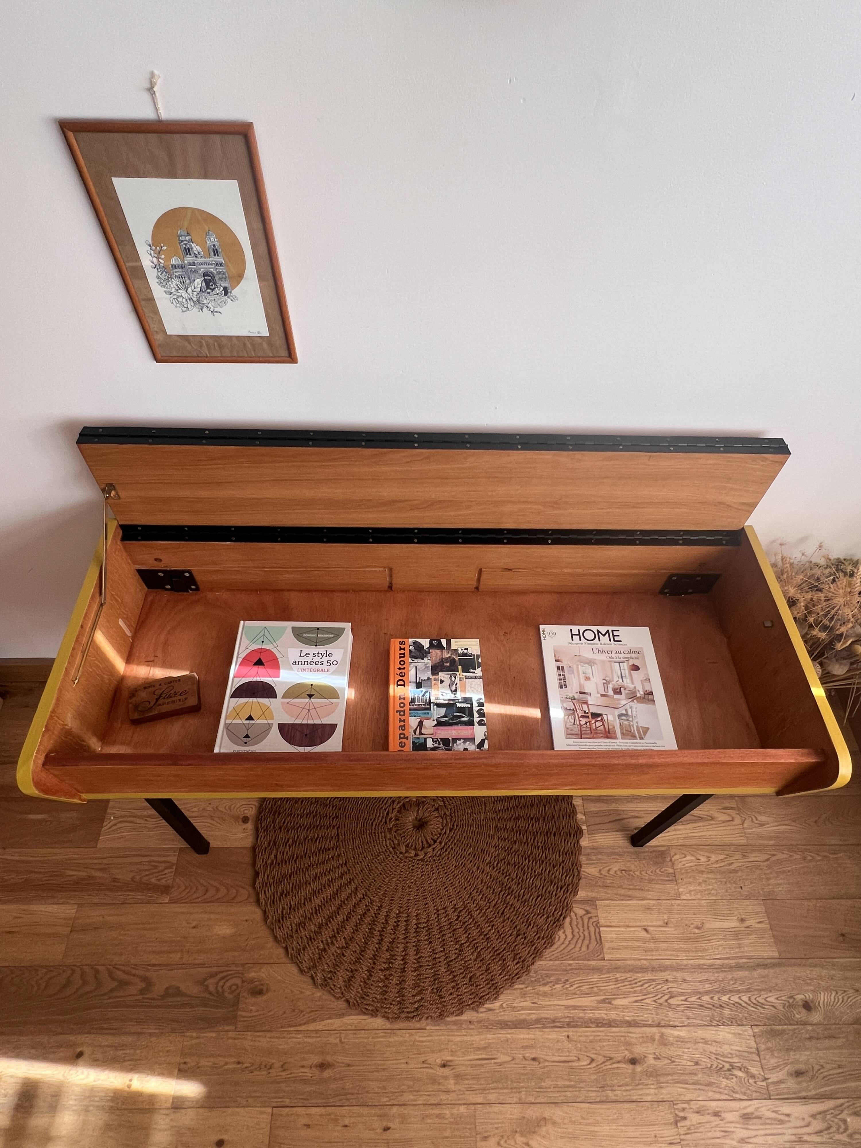 1960s console modernist spirit