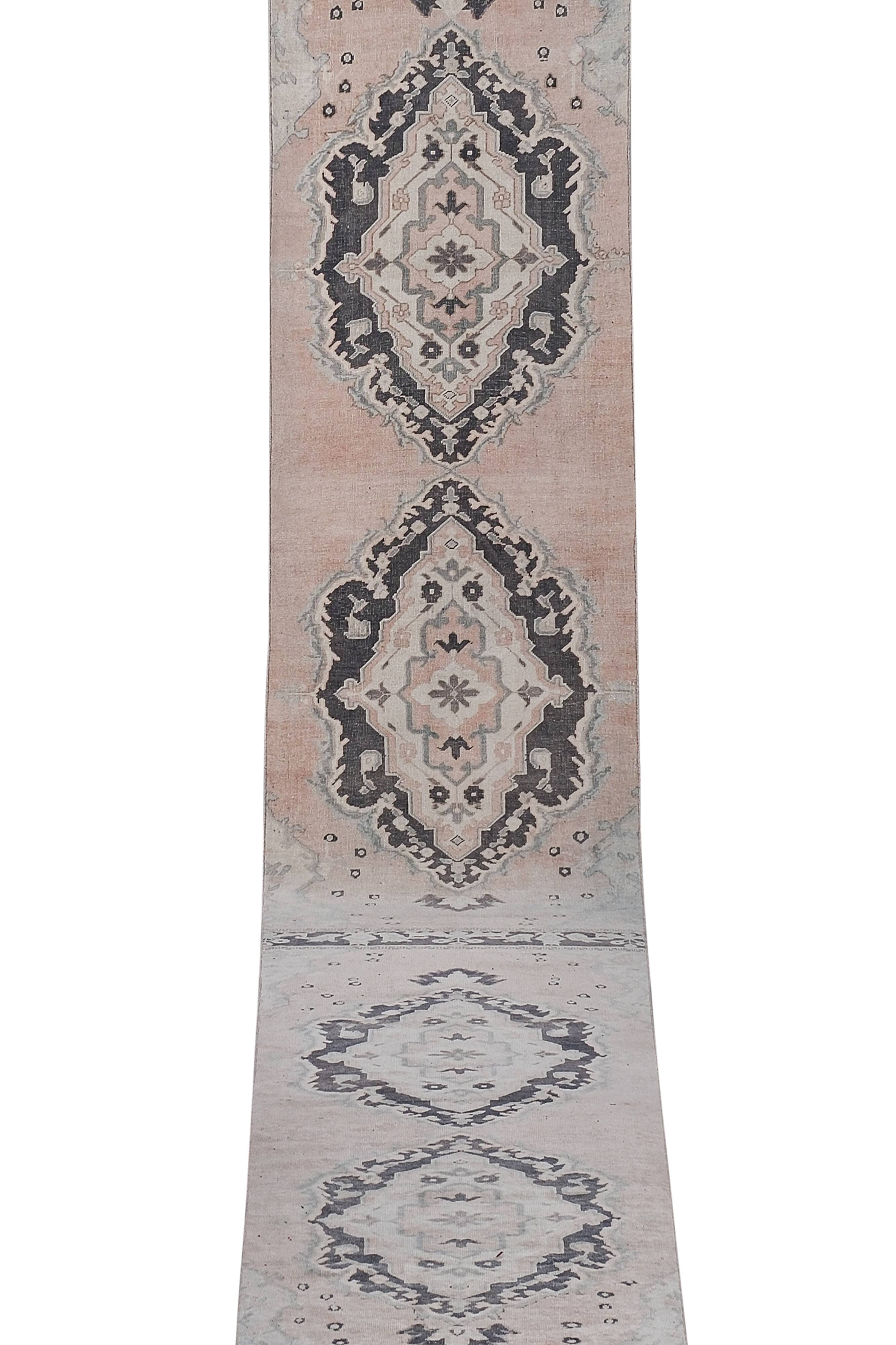 Vintage Turkish Oushak Rug Handwoven 98x680 cm