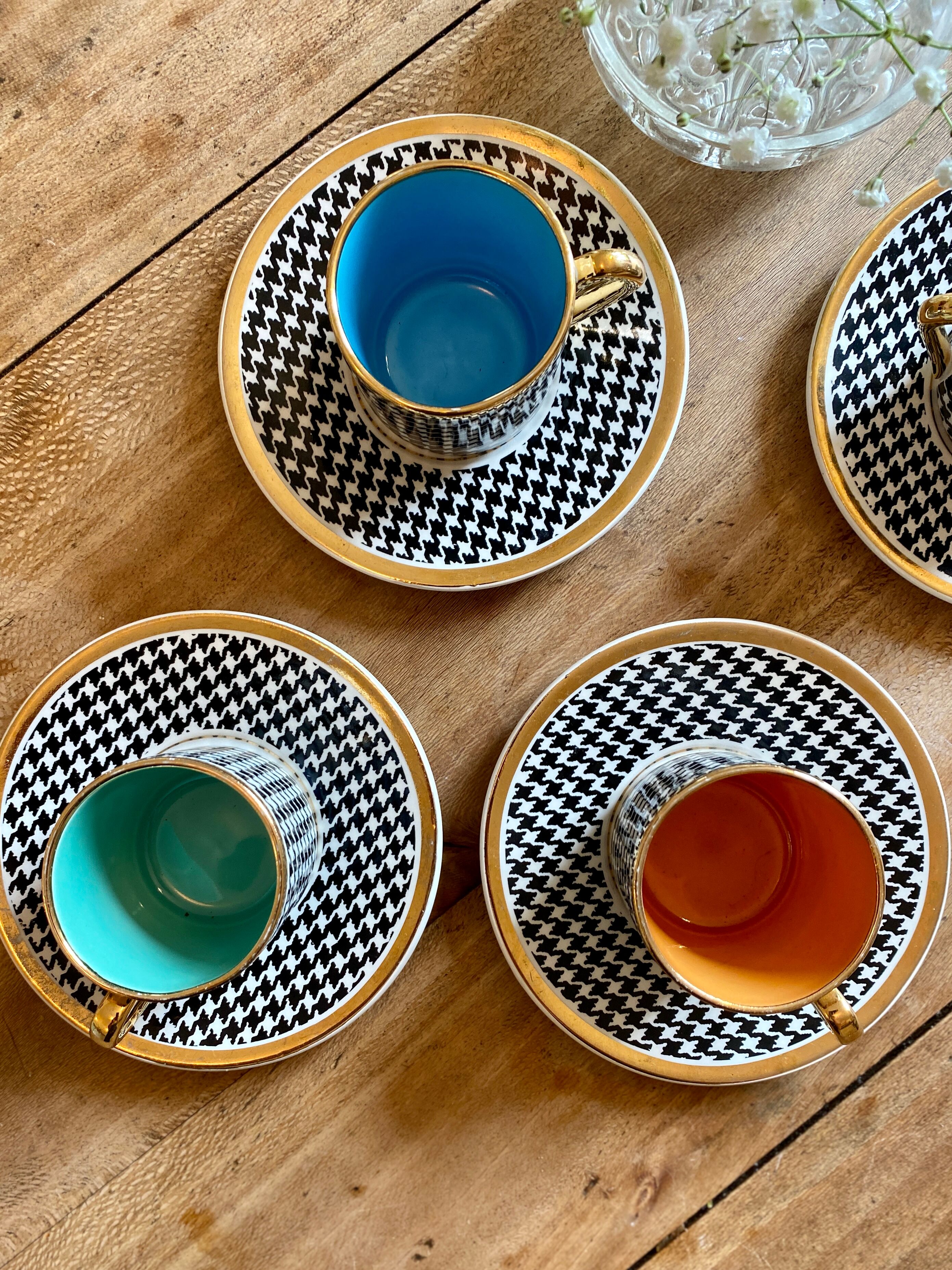 Set of 4 vintage cups Pralognan de Salins