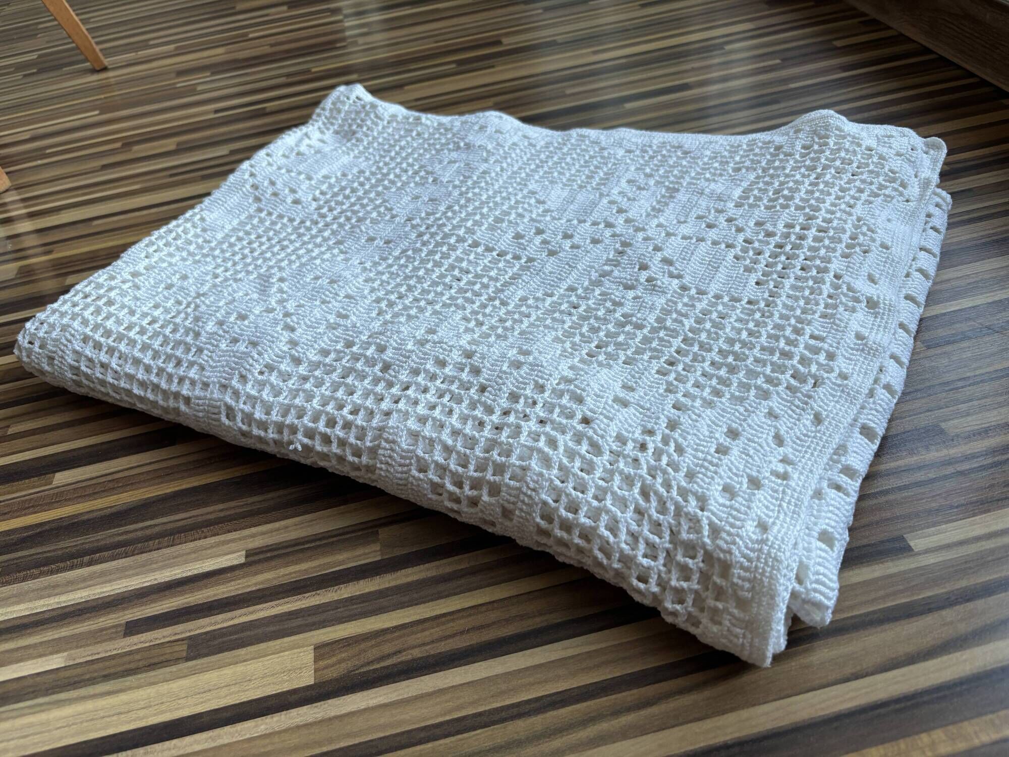 Vintage crochet bedspread