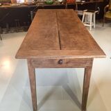 Farm table