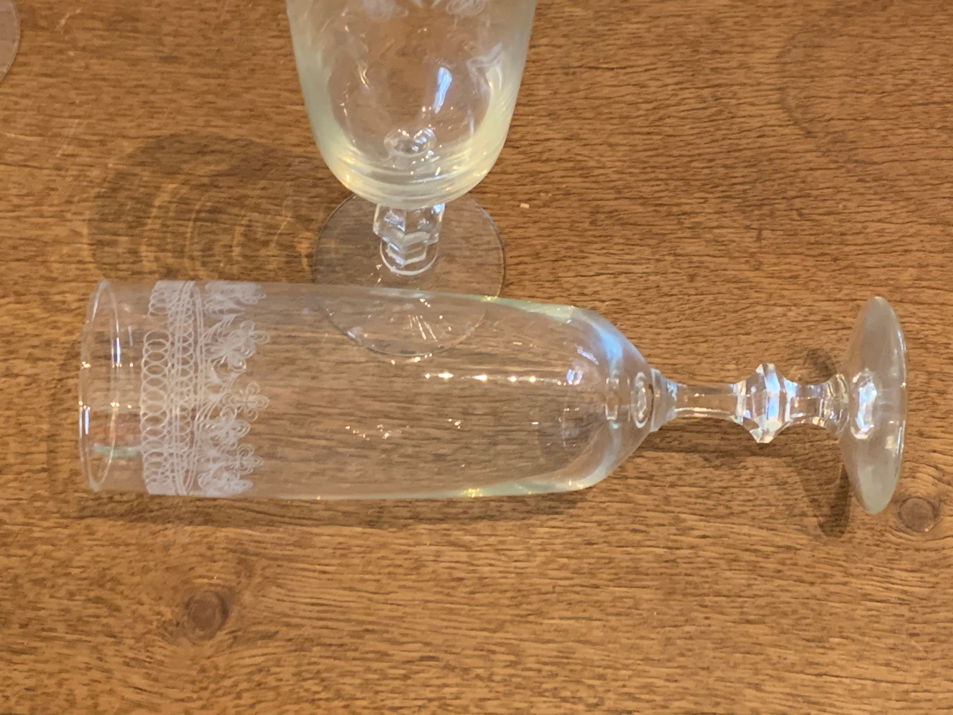 6 chiseled champagne flutes on vintage floral frieze pattern