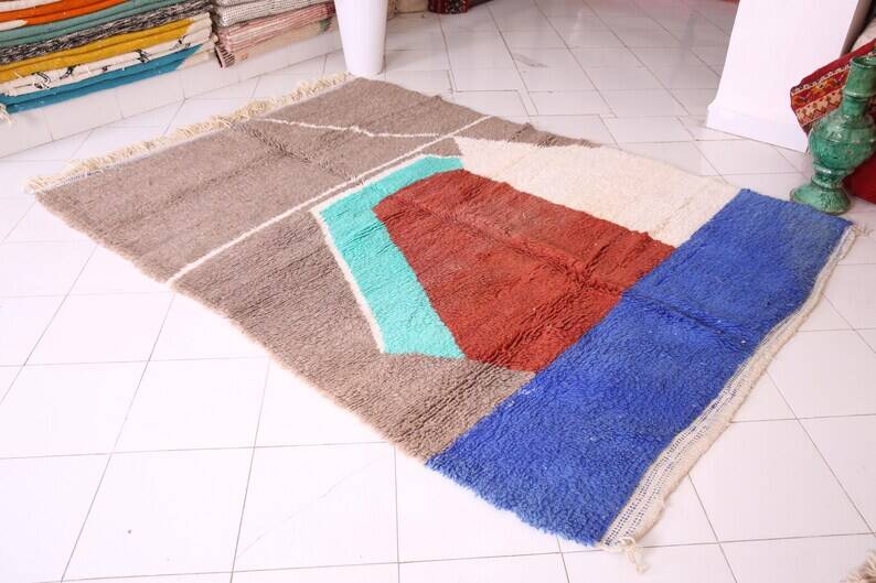Authentic natural wool Berber rug size 1.5/2.5 m