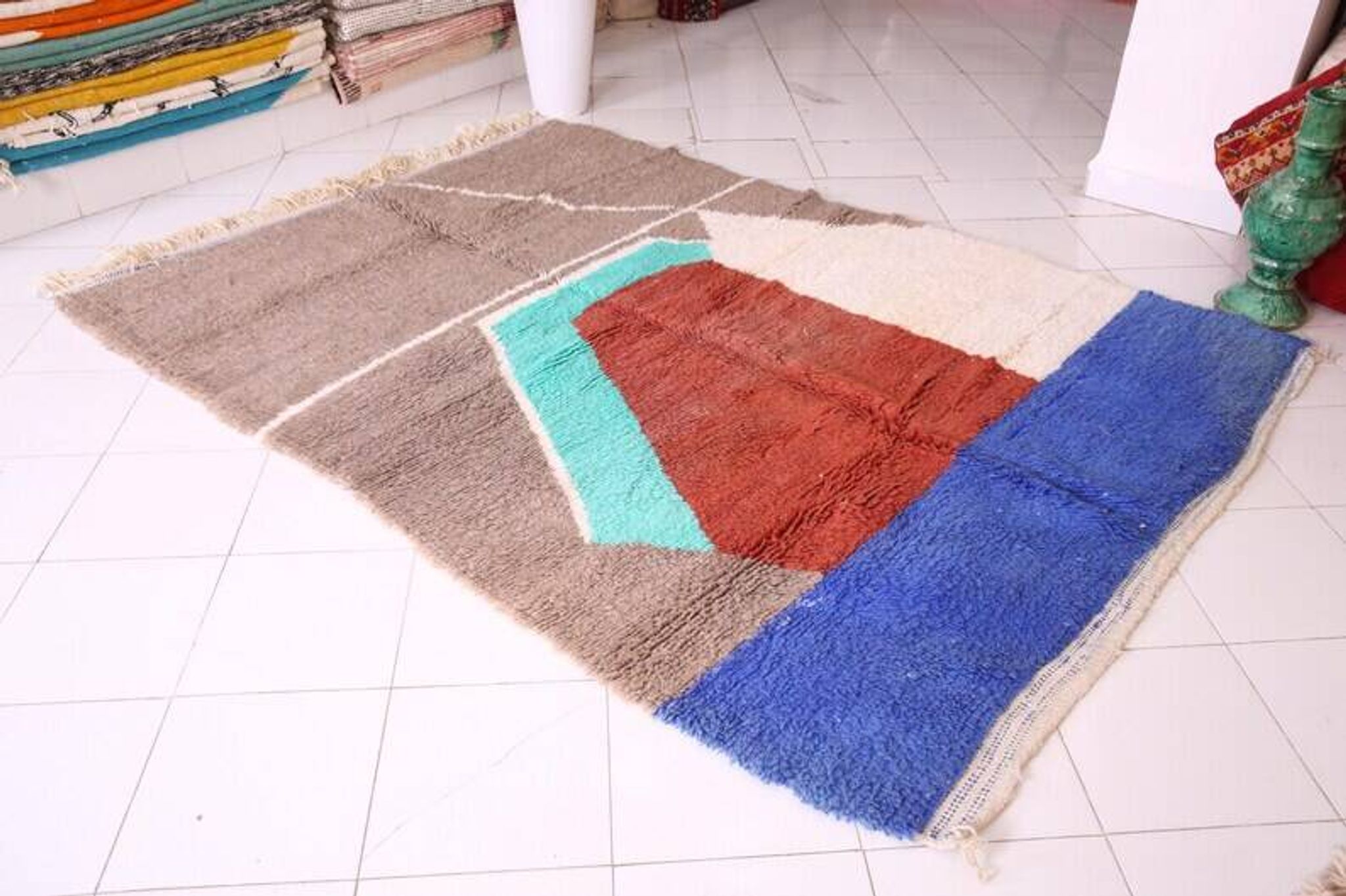 Authentic natural wool Berber rug size 1.5/2.5 m