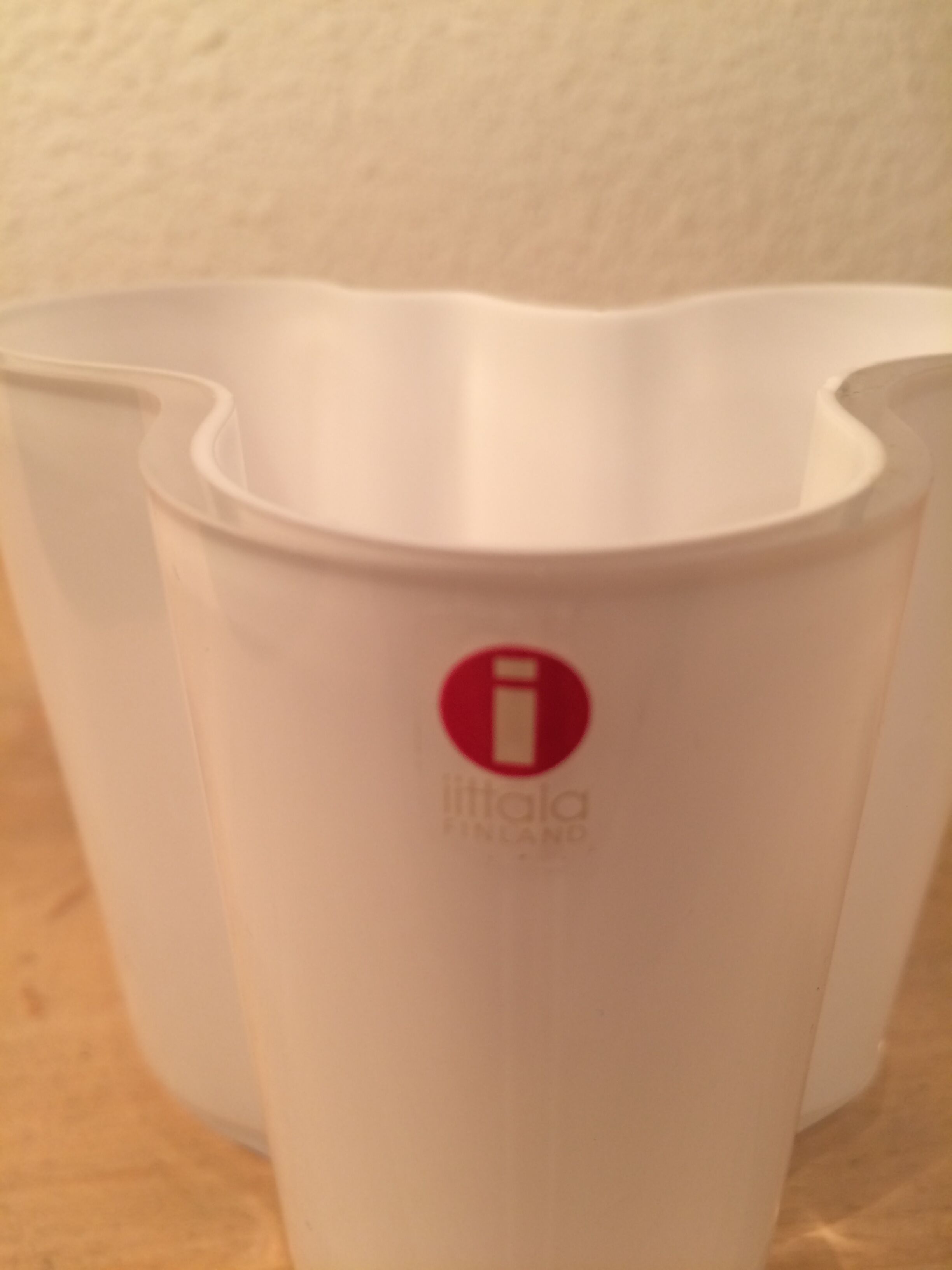 Vase Alvar Aalto Iitala 9.5 cm white glass