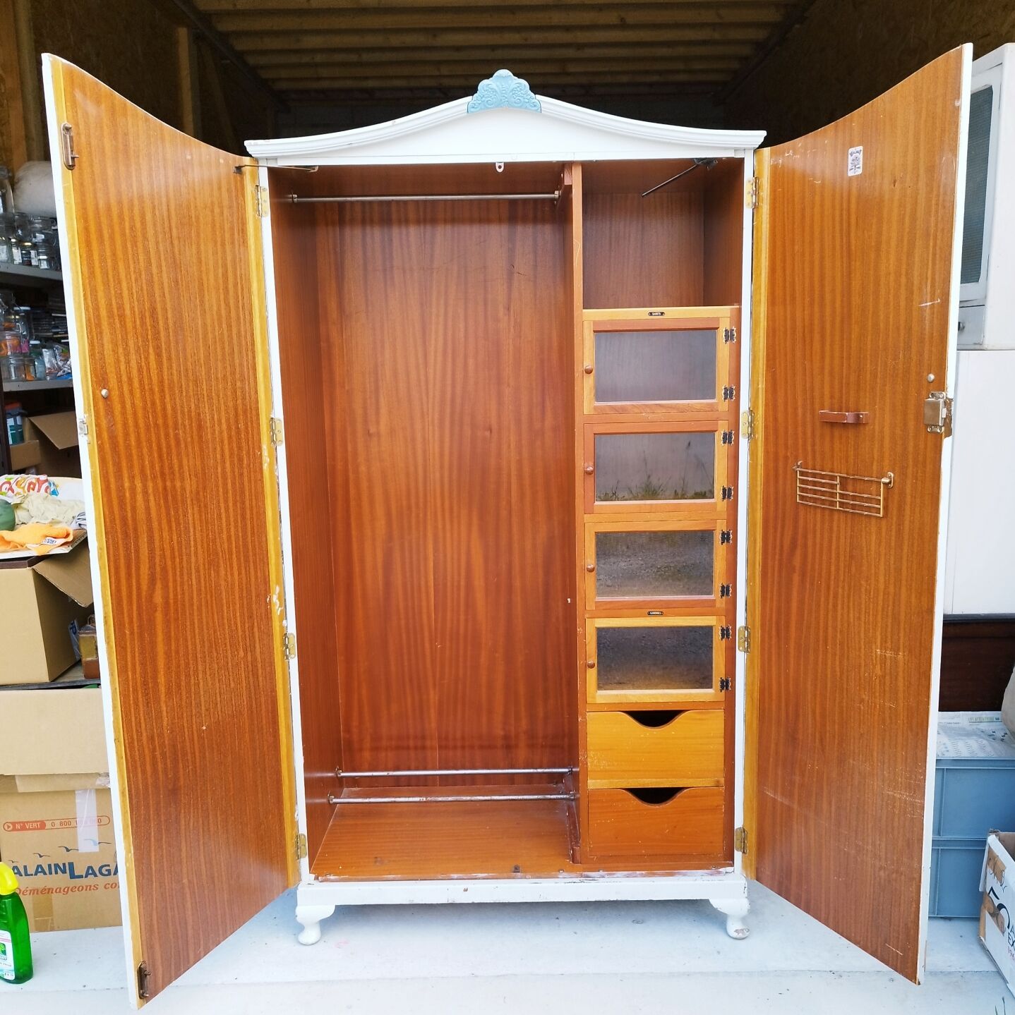 Wardrobe dressing room english vintage storage