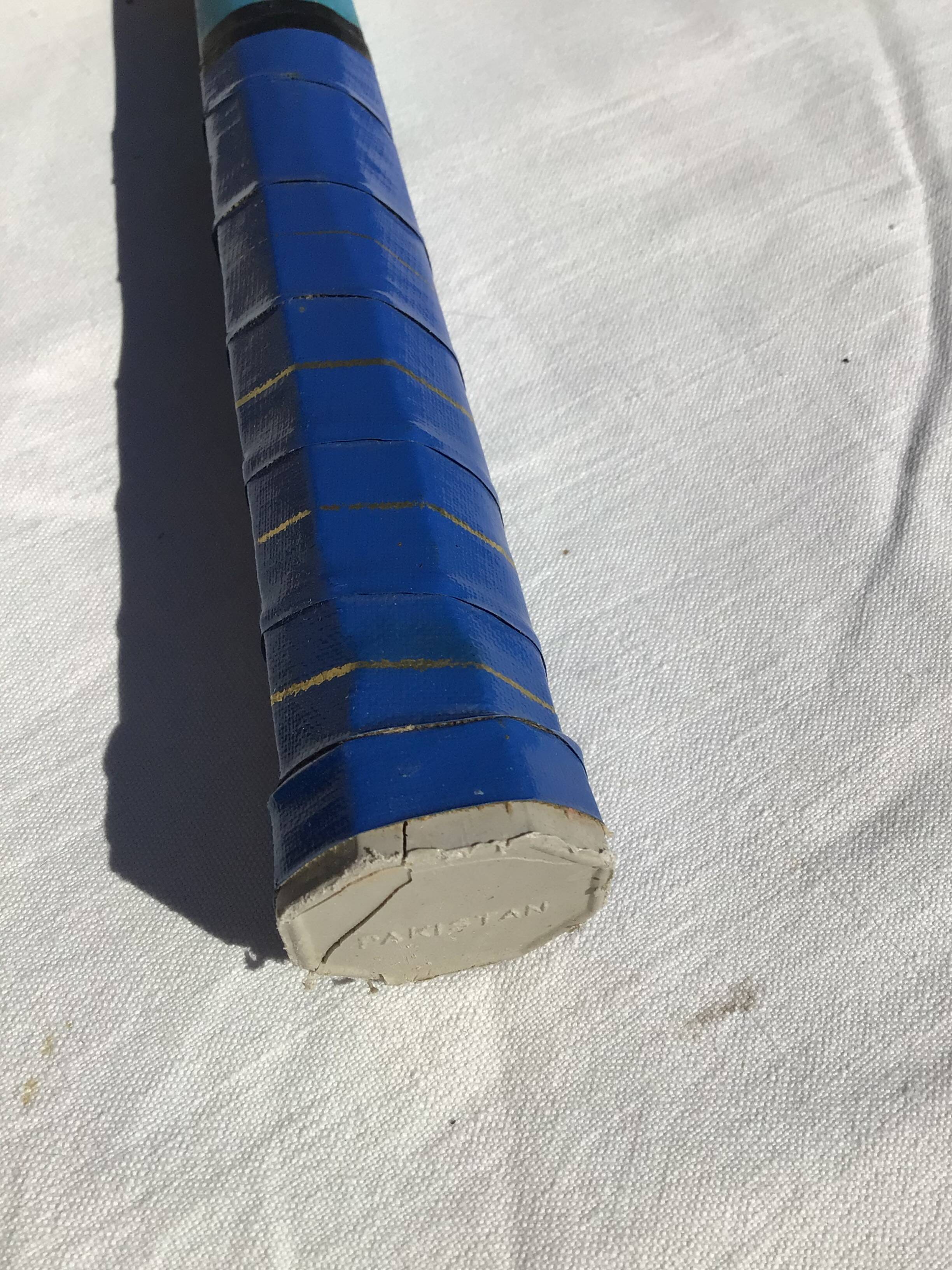 Raquette de tennis Majestic bleue