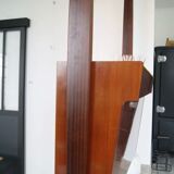 Bar en bois fruitier