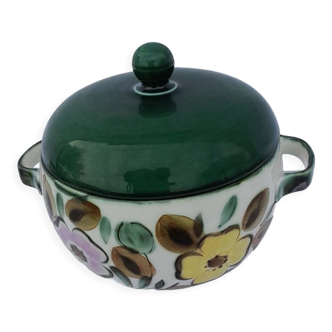 Earthenware tureen Boch Belgium in the mood