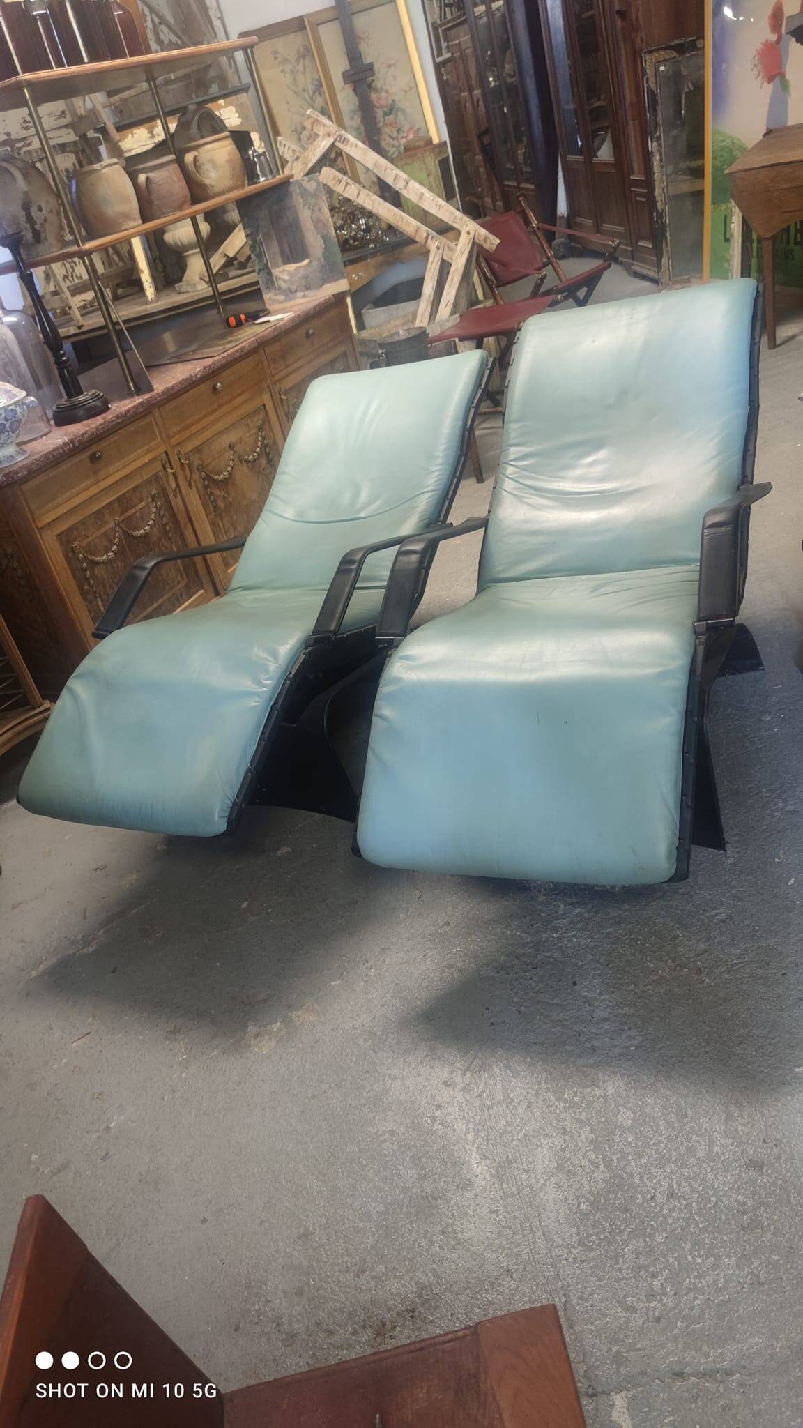 Pair of armchairs model antropovarius ferdinand porsche poltrona frau