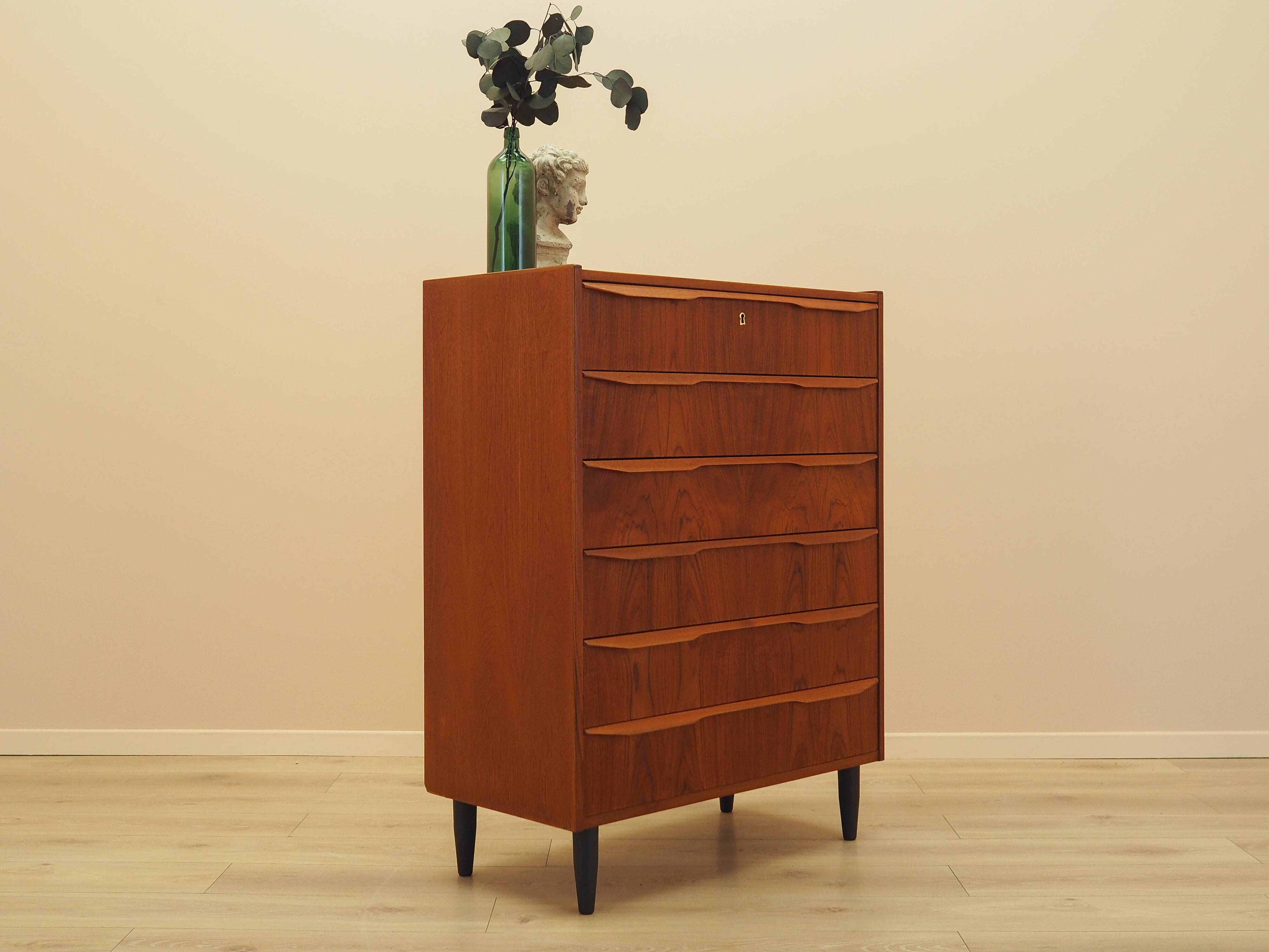 Commode en teck, design danois, années 1970, fabriquée au Danemark