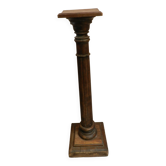 colonne pilier cannelé en bois