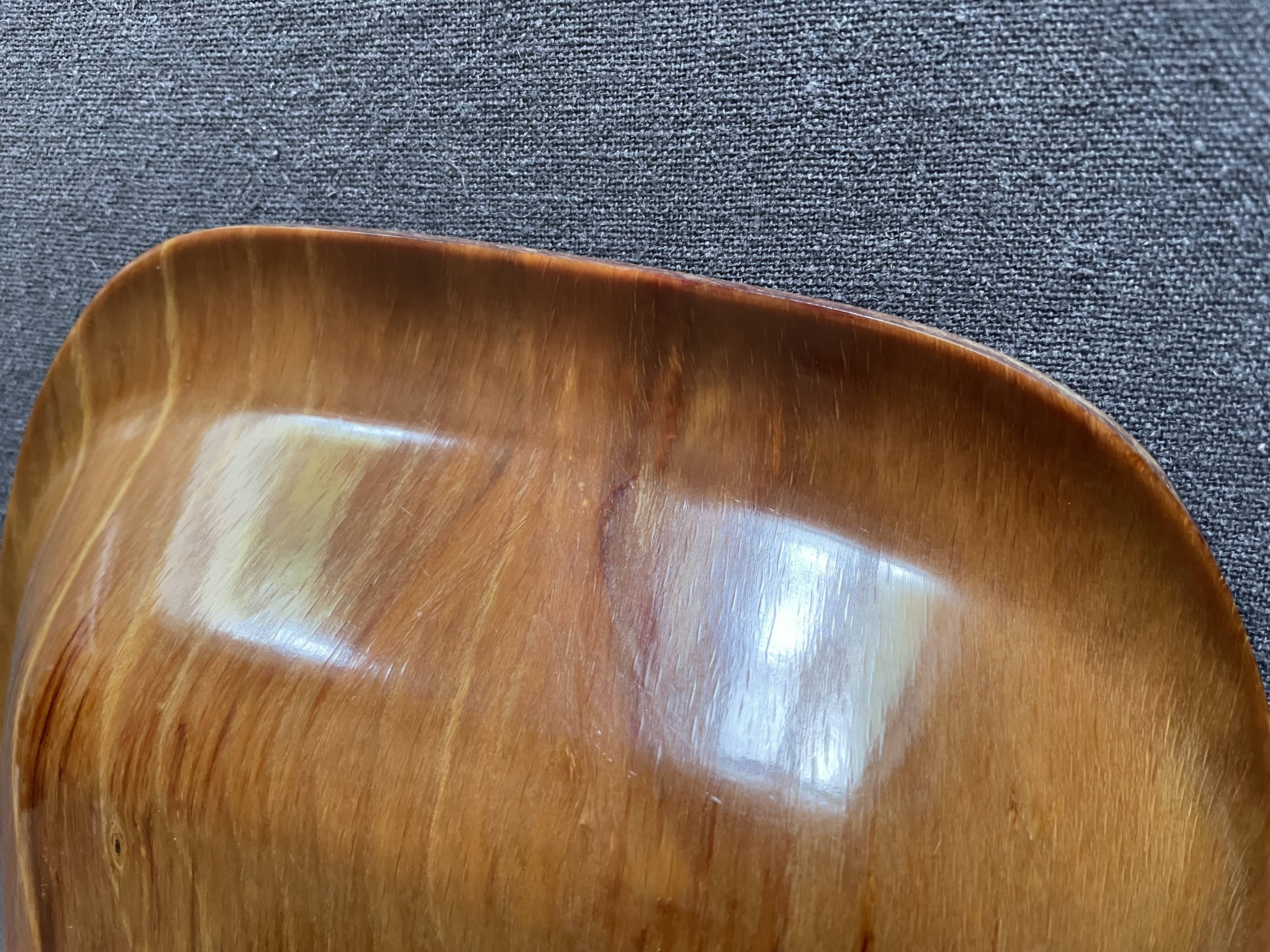 Thermoformed Scandinavian wood dish Gerling Sol Ohligs