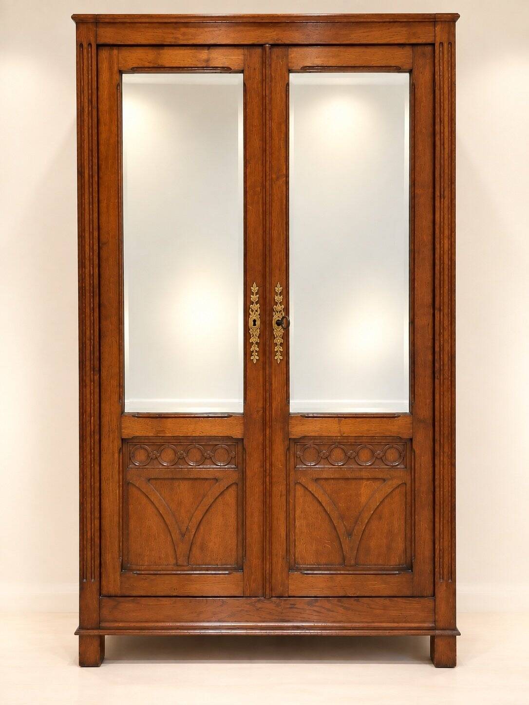 Two-door wardrobe – Art Nouveau – Solid oak – Bevelled mirrors