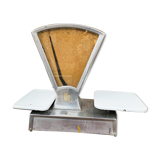 Lutrana grocer's scale