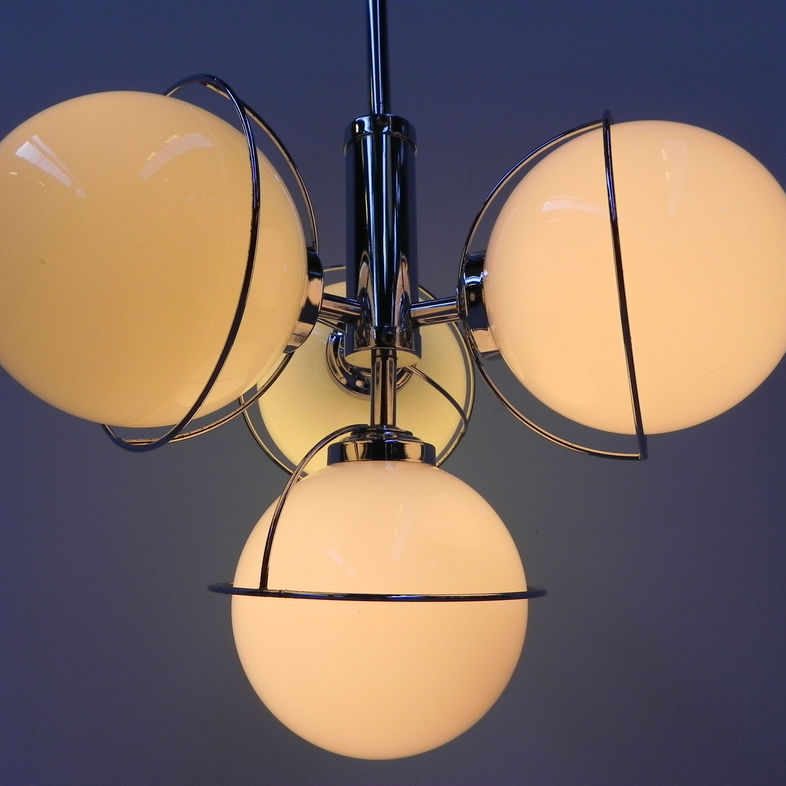 Vintage space age hanging lamp with 4 glass balls