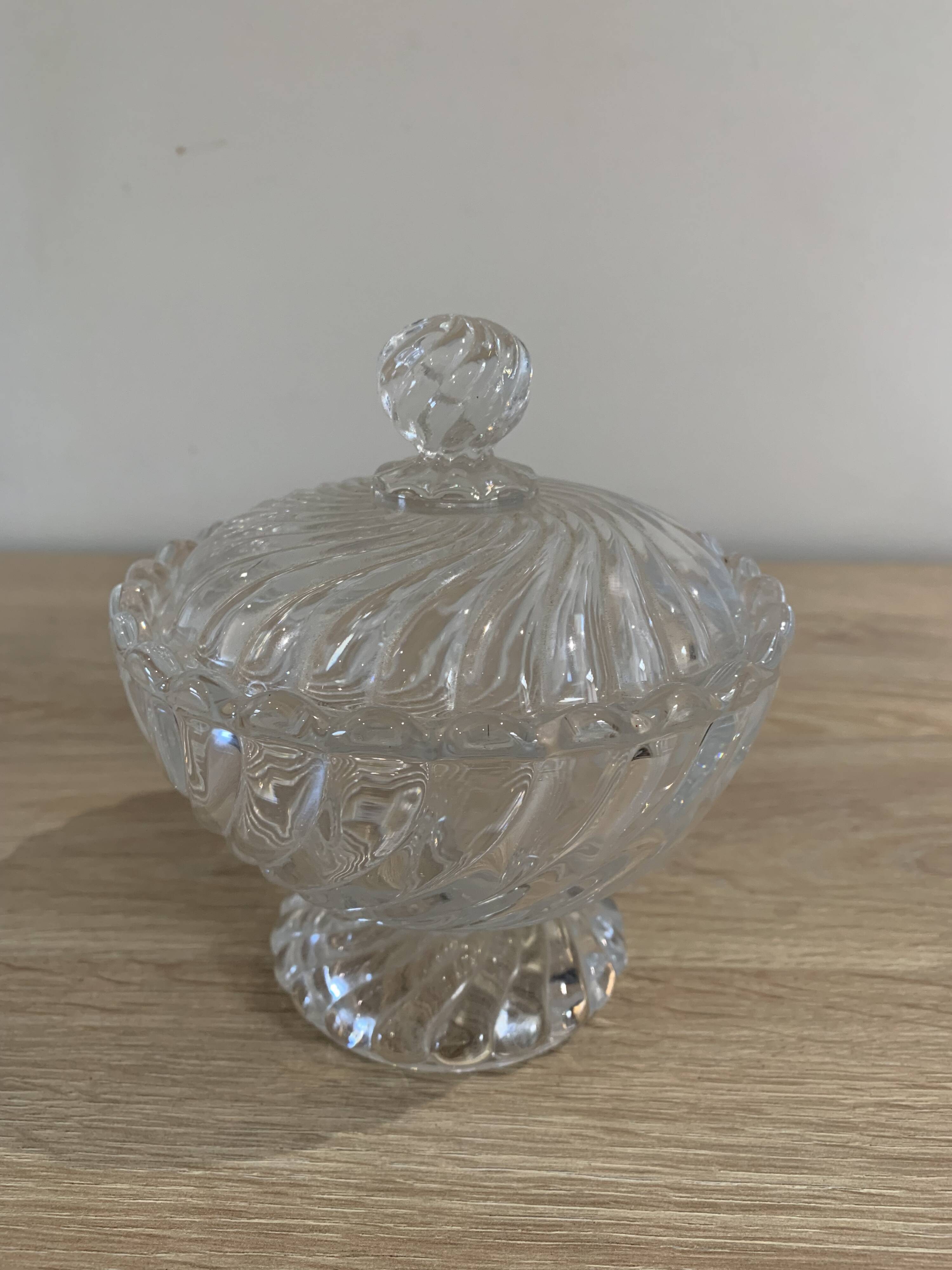 Bonbonniere or sugar bowl