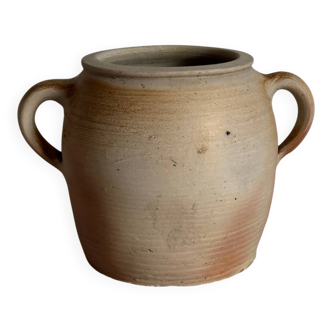 Ancient terracotta pot