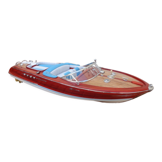 Model boat Riva Aquarama 63 cm