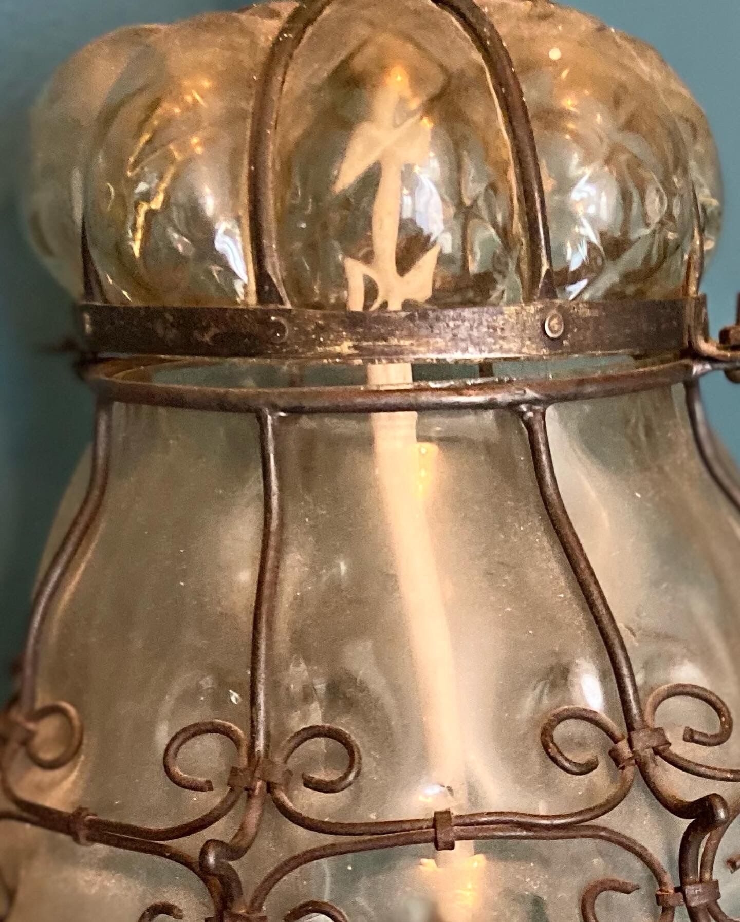 Venetian lantern art deco style